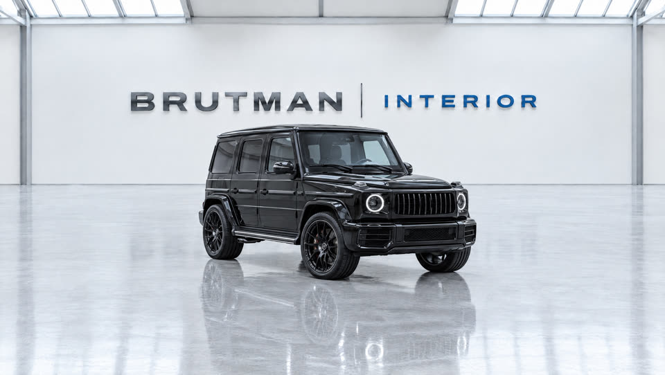 A black Mercedes G-Wagon in the BRUTMAN Interior hall
